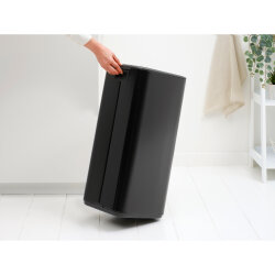 BO MATT BLACK PEDALLI ÇÖP KUTUSU 30L - BRABANTIA (1)