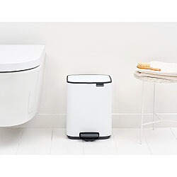 BO WHITE PEDALLI ÇÖP KUTUSU 7L - BRABANTIA (1)