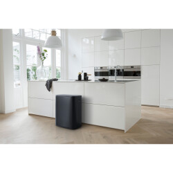 BO MATT BLACK DOKUNMATİK ÇÖP KUTUSU 60L - 2