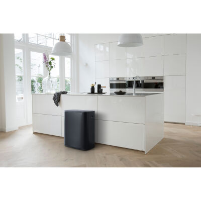 BO MATT BLACK DOKUNMATİK ÇÖP KUTUSU 60L - 2