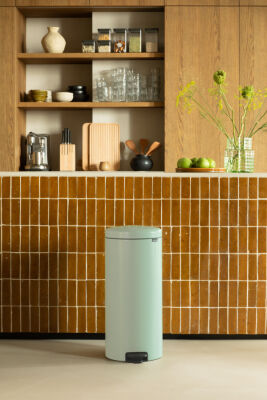 NEWICON JADE GREEN PEDALLI ÇÖP KUTUSU 30L - 2