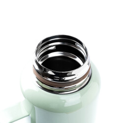 OKADI YEŞİL PASLANMAZ ÇELİK YAN TUTACAKLI SÜZGEÇLİ TERMOS 900ML - TANTİTONİ (1)